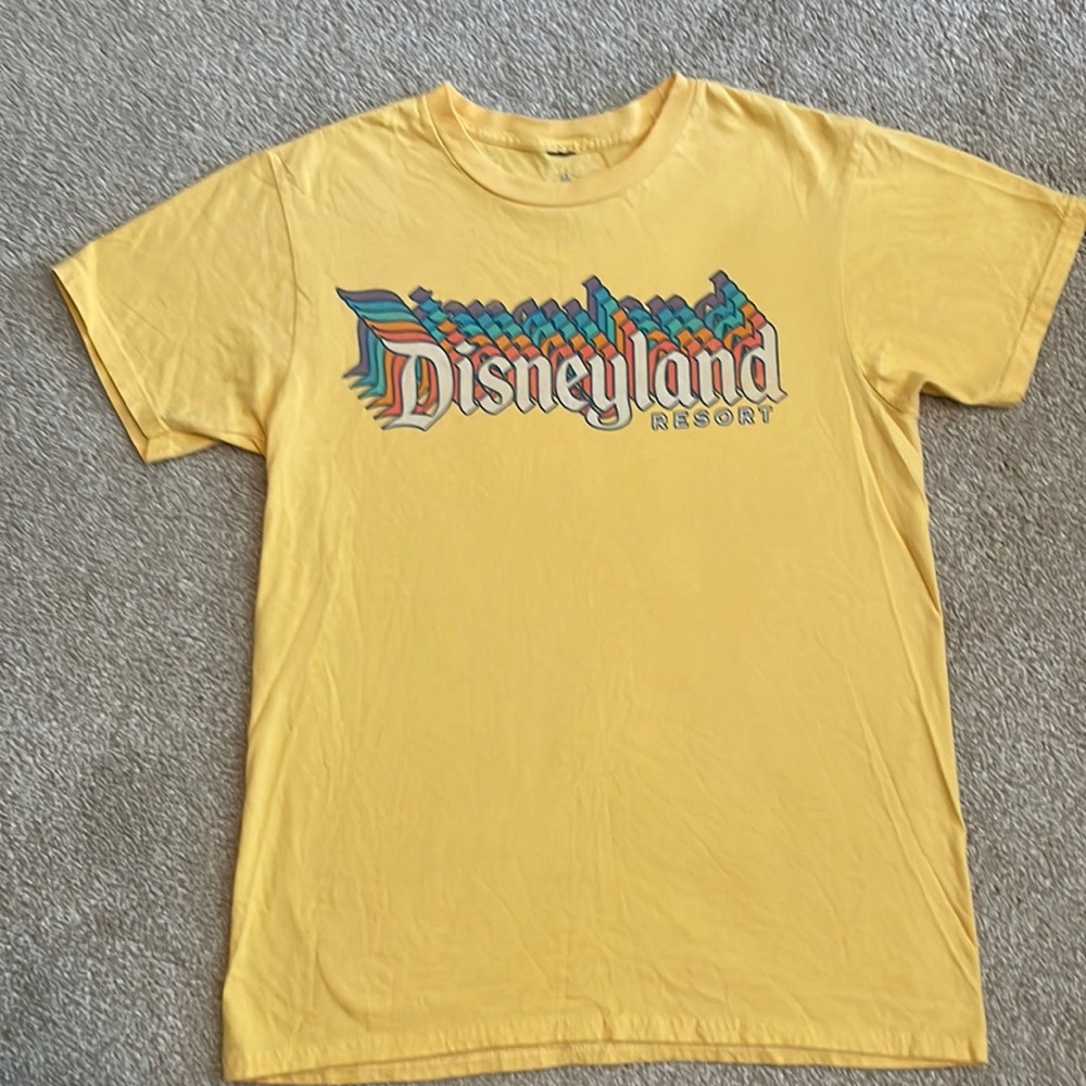 Retro Disneyland Resort tee